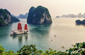 HANOI - BAITULONG BAY 4D3N - OFF THE BEATEN TRACK FROM MASSIVE TOURISM