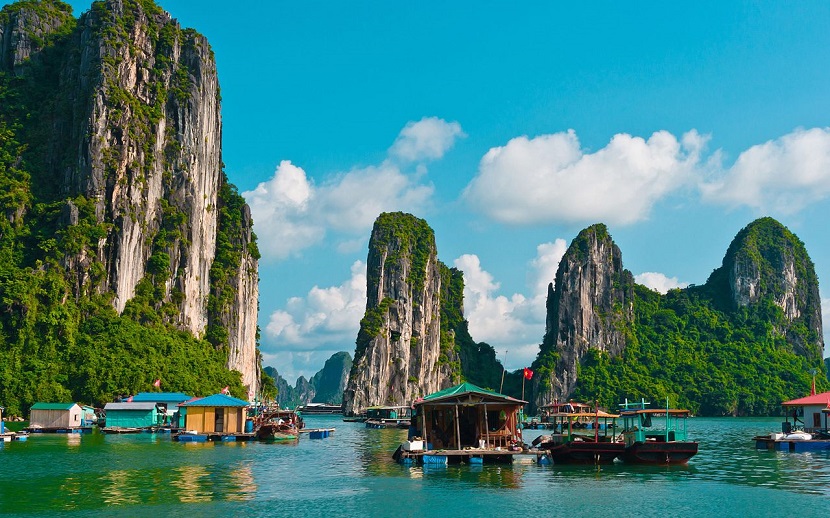 Transfer from Hanoi to Halong Bay